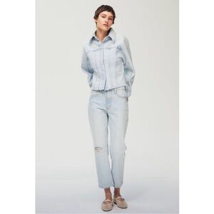 H&M Cropped Straight leg Lightwash Jeans Size 4